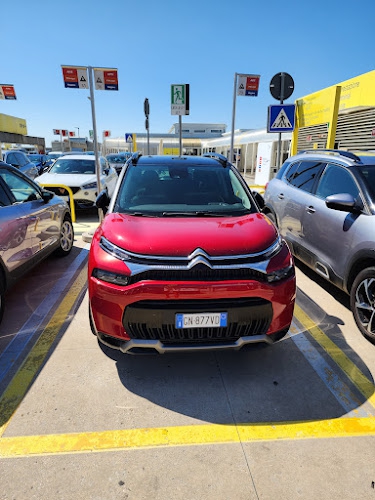 Foto Avis Autonoleggio - Tessera Aeroporto di Venezia