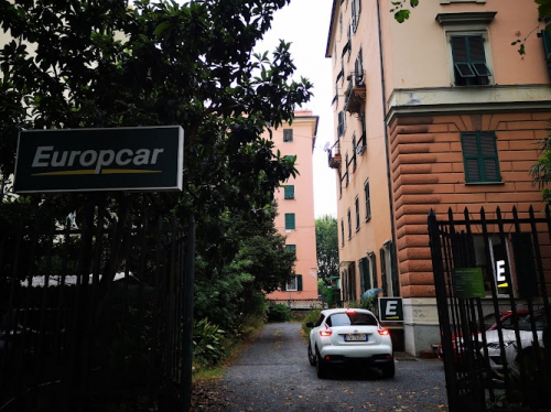 Foto Europcar Genoa Via Casaregis