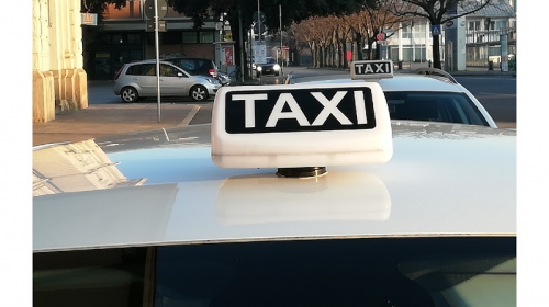 Foto TAXI N. 25 FORLÍ