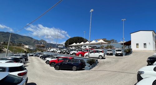 Foto Auto e auto service rent a car