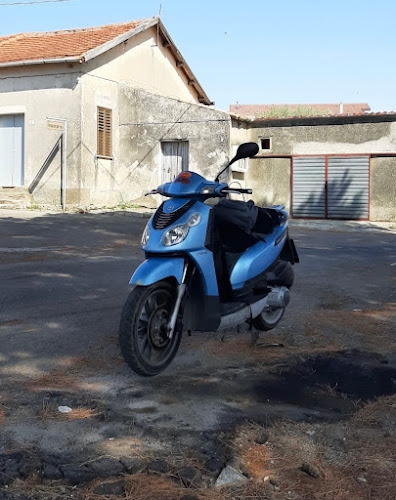 Foto Autonoleggio La Torre Michele Rent a car-scooter-bike