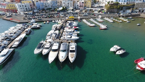 Foto Noleggio gommoni ponza