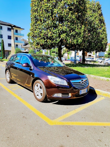 Foto Sandro Grandi Noleggio con Conducente Taxi su prenotazione- Car Hire with driver