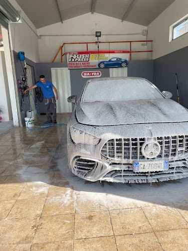 Foto Autolavaggio & Noleggio Miritello