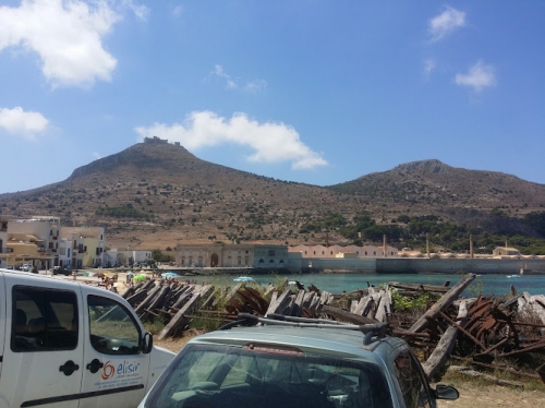 Foto Motor BikeCar - Noleggio Bici - Scooter - Auto - Jeep a Favignana