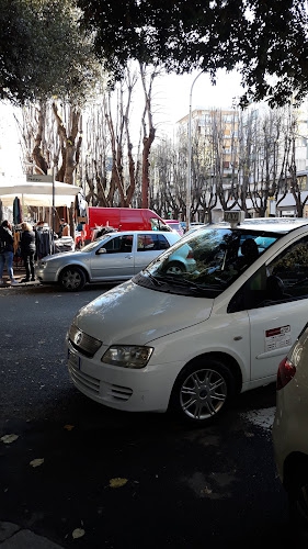 Foto Stazione Taxi Viale Europa