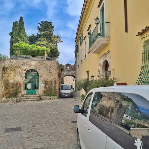 Foto Taxi Service | Maiori - Amalfi Coast