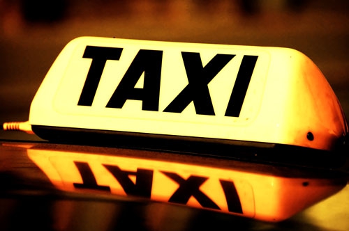 Foto Taxi New Salina Explorer Messina